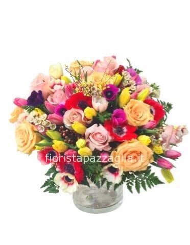 bouquet ricco assortito misto colore a seconda della disponibilita da concordare
